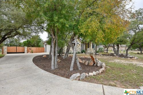 1044 Pegasus Dr, Spring Branch TX 78070 exterior