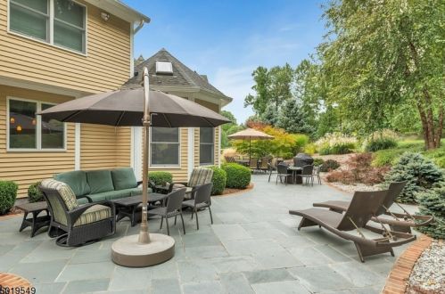 3 Park Rdg Ct, Chester NJ 07930-3016 exterior