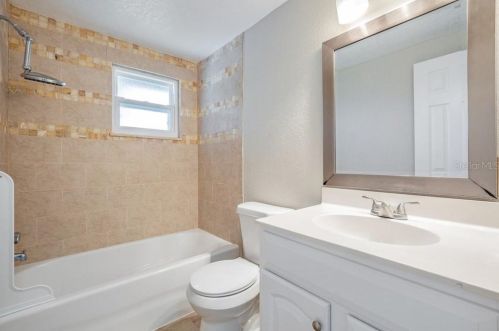 4319 Autumn Leaves Dr, Tampa FL  33624-1179 exterior