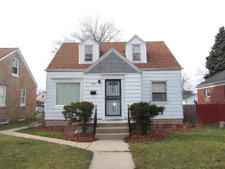 4555 40th St, Milwaukee, WI 53209-5807