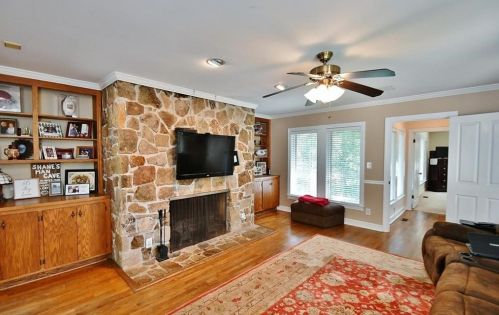 2724 Northlake Rd, Gainesville GA 30506-1835 exterior