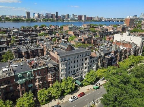 333 Commonwealth Ave, Boston MA exterior