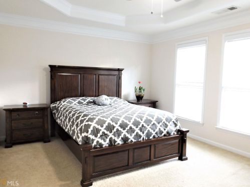 2769 Loftview Sq, Atlanta GA 30339-4929 exterior