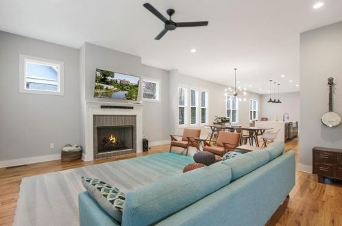 1430 Beatie Ave, Atlanta GA 30310-4337 exterior