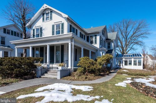 203 Juniper St, Quakertown, PA 18951-1601