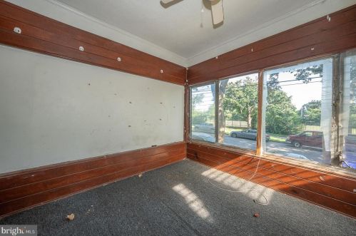 5904 Columbia Ave, Philadelphia PA  19151-3506 exterior