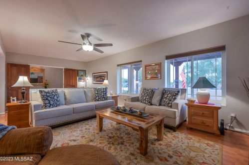 7931 Presidio Rd, Tucson, AZ 85750-2842