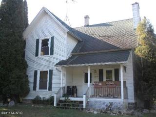 12678 Burroughs St, Lowell, MI 49331-9705