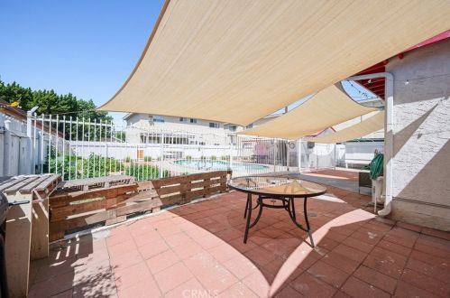 16415 Cornuta Ave, Bellflower CA  90706-4801 exterior