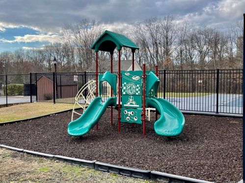 16 Cobblestone Ln, Middletown NY 10940-5091 exterior