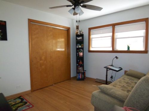 5555 Major Ave, Chicago IL 60630-3326 exterior