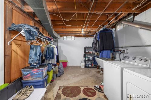 1701 Blanchard St, Wyoming MI 49519-3317 exterior