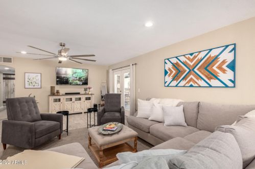 11605 37 Pl, Phoenix AZ 85050-2699 exterior