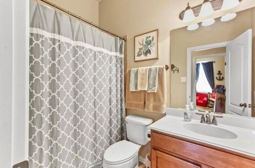 11876 Giddings Dr, Frisco TX 75035-8875 exterior