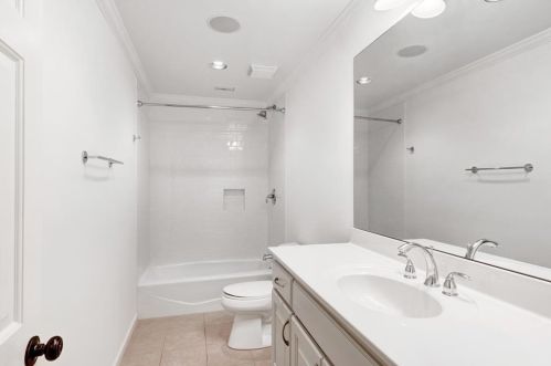 9615 Huntcliff Trce, Atlanta GA 30350-2615 exterior