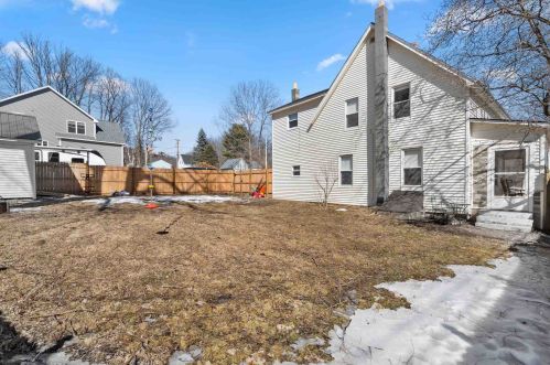 64 Elm St, Concord NH 03303-3324 exterior