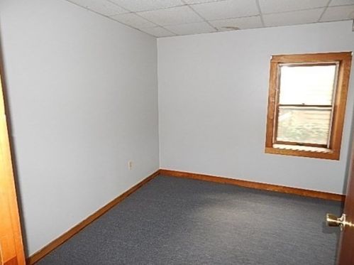 116 St, Ware MA 01082-1030 exterior