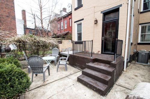 183 Home St, Pittsburgh PA  15201-2933 exterior