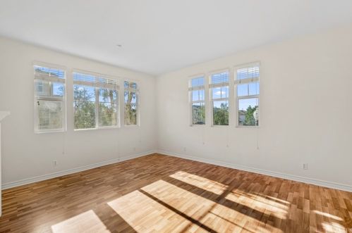 120 Liberty St, Tustin CA  92782-6515 exterior