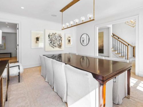 2312 Montview Dr, Atlanta GA 30305-4071 exterior