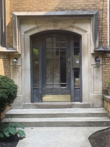 541 Brompton Ave, Chicago, IL 60657-6407