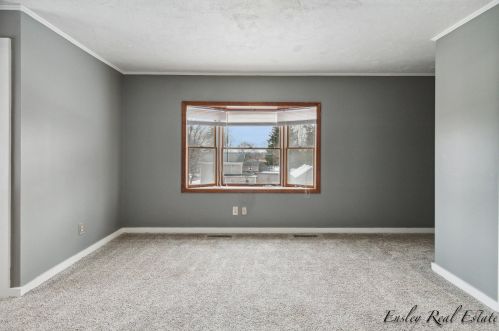 305 Pne St, Big Rapids MI 49307-1361 exterior