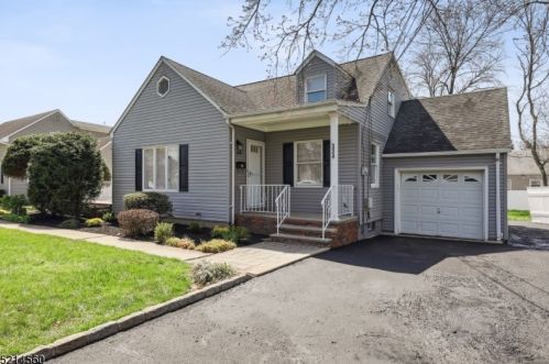 324 Sycamore Ave, Scotch Plains NJ  07076-1124 exterior
