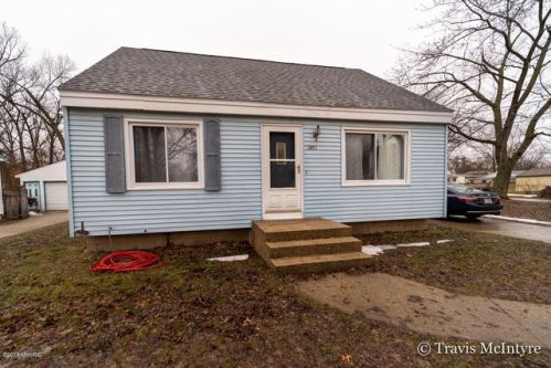 3857 Boone Ave, Wyoming MI  exterior