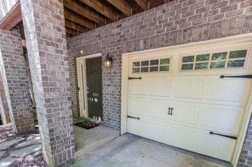 886 Commonwealth Ave, Atlanta GA 30312-3663 exterior