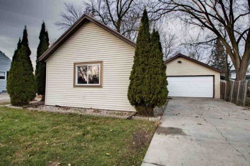 320 Wilson Ave, Appleton, WI 54915-2032
