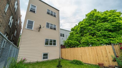 836 Maplewood Ave, Chicago IL 60622-4644 exterior