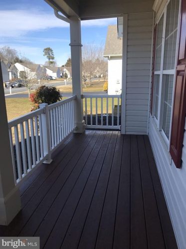 9 Amberwood Way, Lewes DE 19958-9467 exterior