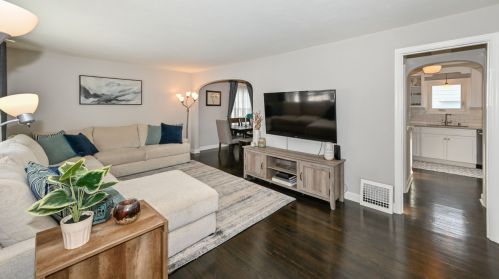 4634 Idlewild Ave, Milwaukee WI 53211-1039 exterior