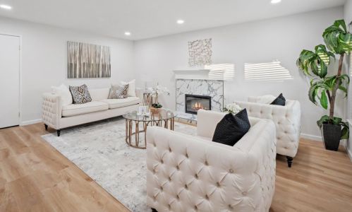 1240 Moonlight Way, Milpitas CA 95035-6227 exterior