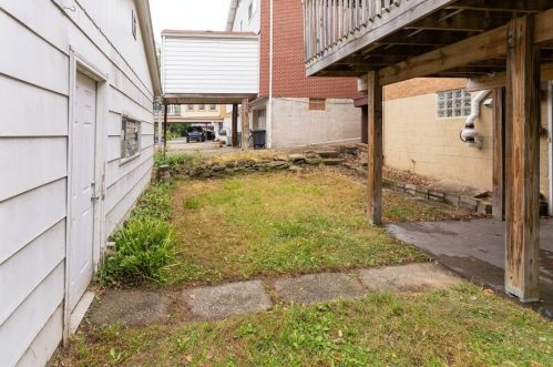 211 Ingram Ave, Pittsburgh PA  15205-2008 exterior