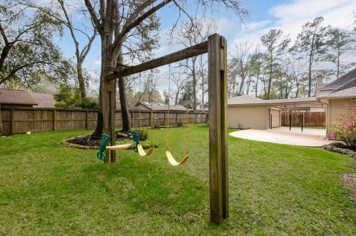 3530 Forest Village Dr, Humble TX 77339-1819 exterior