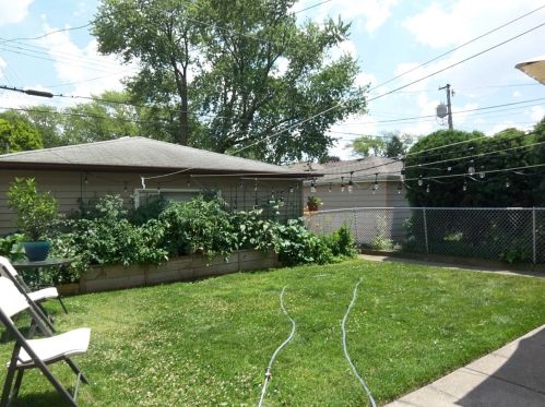 5555 Major Ave, Chicago IL 60630-3326 exterior