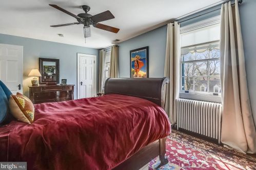 301 Glendale Ave, Alexandria VA 22301-2407 exterior