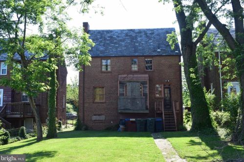 6920 8th St, Washington, DC 20012-2402