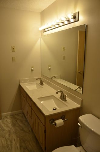 4236 Boulder Rdg Pt, Saint Paul MN 55122-1895 exterior