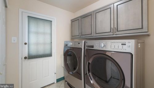 140 Steele Way, Huntingdon Valley PA 19006-3114 exterior