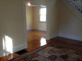 1110 Williams St, Jackson MI  49203-3183 exterior