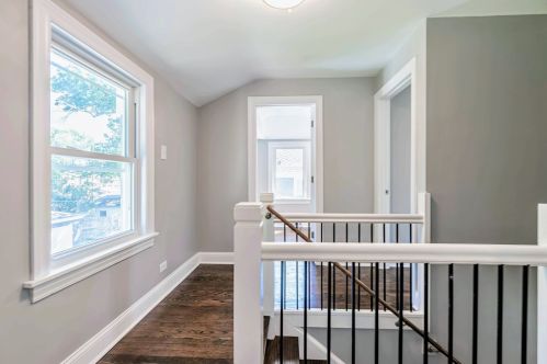 2121 77th Ct, Chicago IL  60707-3017 exterior