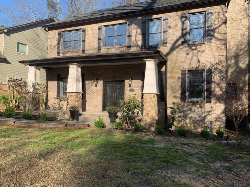 1712 Dresden Dr, Atlanta GA  30319-3604 exterior