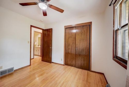 5718 24 St, Milwaukee WI 53204-1920 exterior