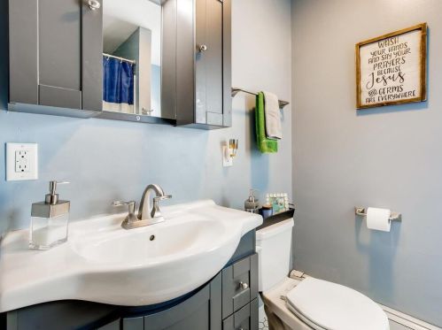 1210 Beam Ave, Saint Paul MN 55109-1054 exterior