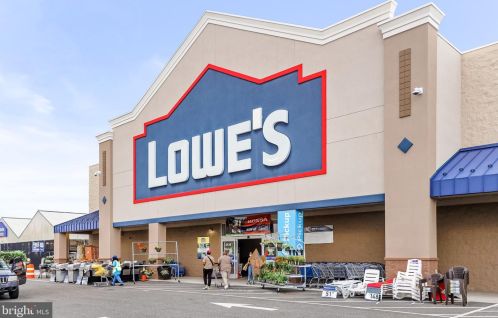 3143 Ft Lincoln Dr, Washington DC 20018-4311 exterior