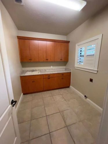 4012 Inman Ave, Tampa FL  33609-4420 exterior