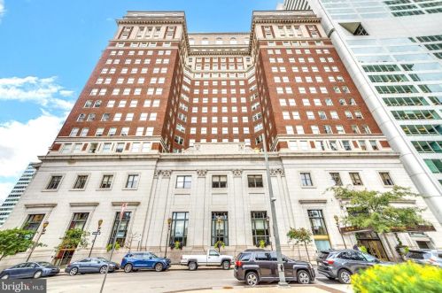 1600 Arch St, Philadelphia PA 19103-2028 exterior