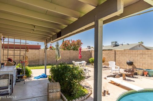 3732 Crocus Dr, Phoenix AZ 85053-5316 exterior